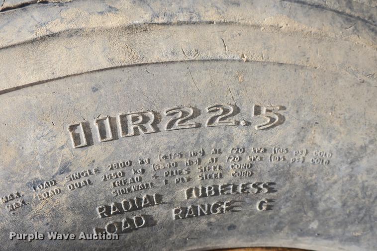 image for item DE3746 2006 International 7400 dump truck