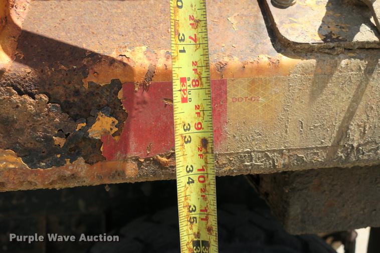 image for item DE3746 2006 International 7400 dump truck