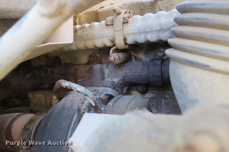 image for item DE3746 2006 International 7400 dump truck