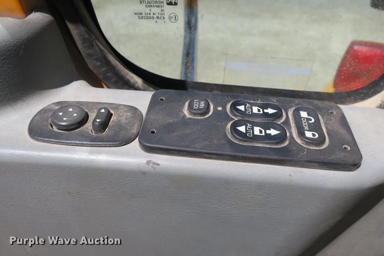 image for item DE3746 2006 International 7400 dump truck