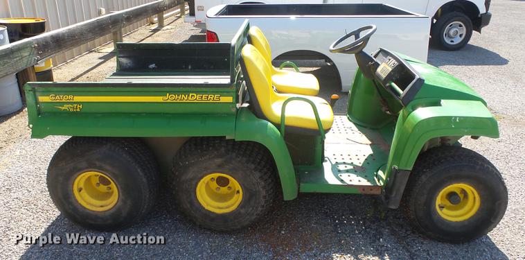 image for item DE7178 2006 John Deere TH Gator utility vehicle