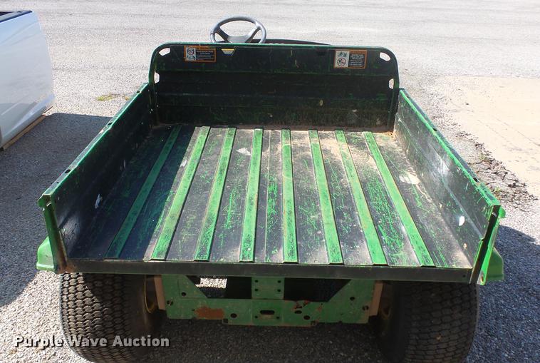 image for item DE7178 2006 John Deere TH Gator utility vehicle