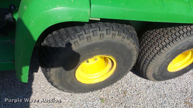 image for item DE7178 2006 John Deere TH Gator utility vehicle