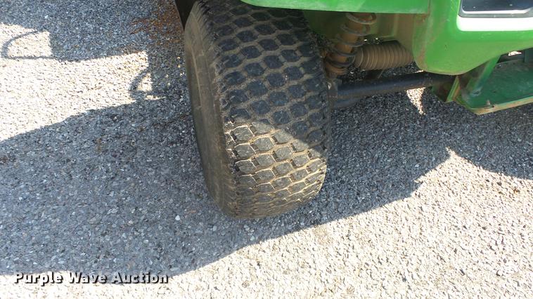 image for item DE7178 2006 John Deere TH Gator utility vehicle