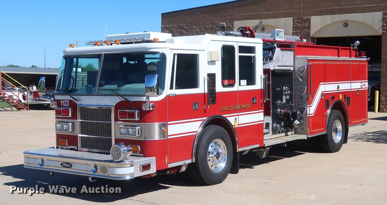 image for item DF3251 1996 Pierce fire truck