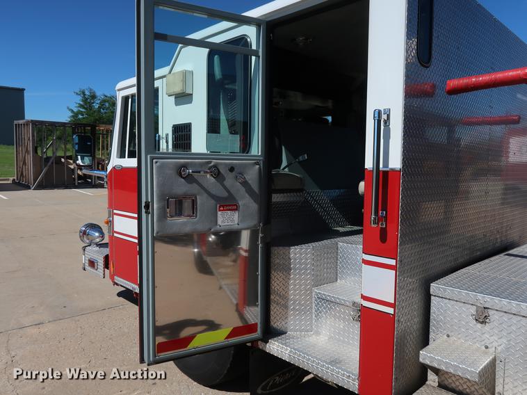 image for item DF3251 1996 Pierce fire truck