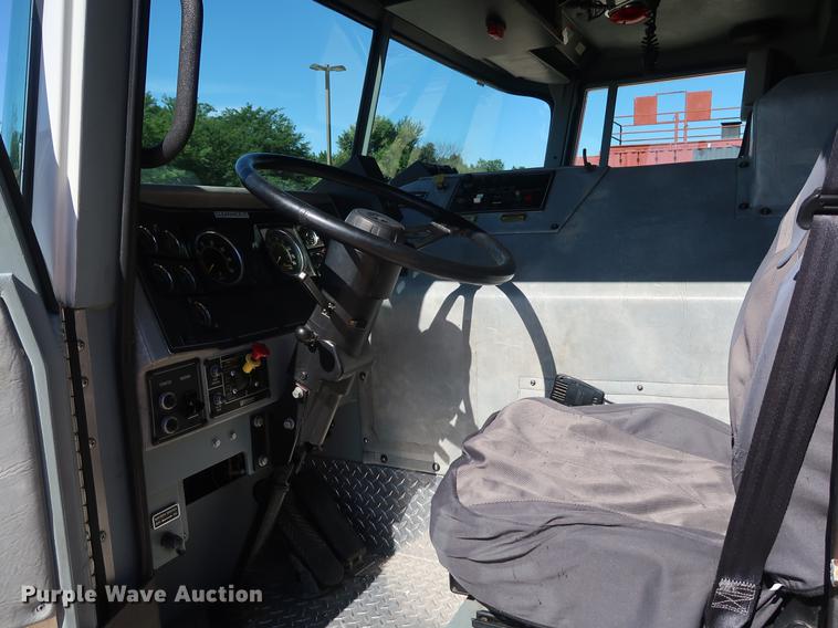 image for item DF3251 1996 Pierce fire truck