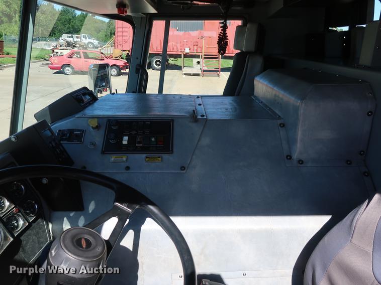 image for item DF3251 1996 Pierce fire truck