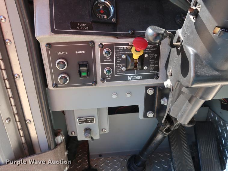 image for item DF3251 1996 Pierce fire truck