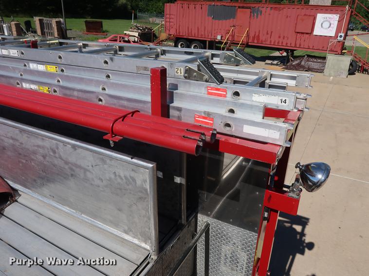 image for item DF3251 1996 Pierce fire truck