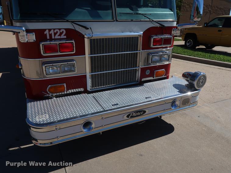 image for item DF3251 1996 Pierce fire truck