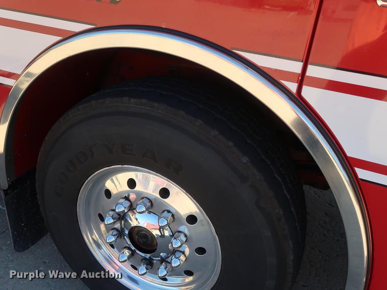 image for item DF3251 1996 Pierce fire truck