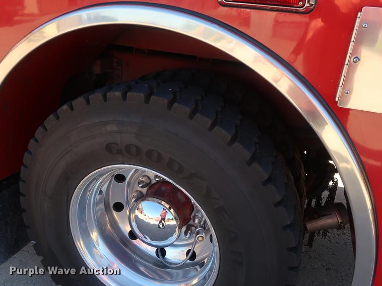 image for item DF3251 1996 Pierce fire truck