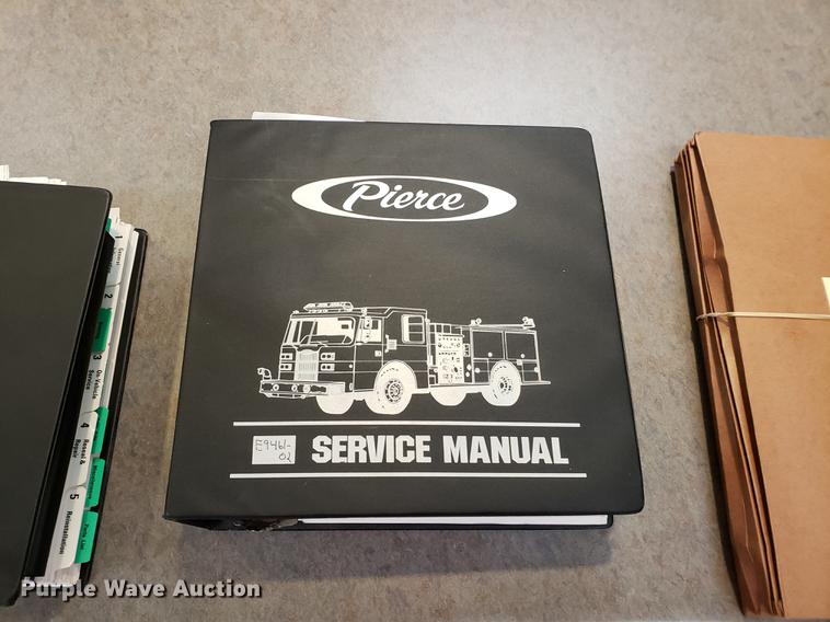 image for item DF3251 1996 Pierce fire truck