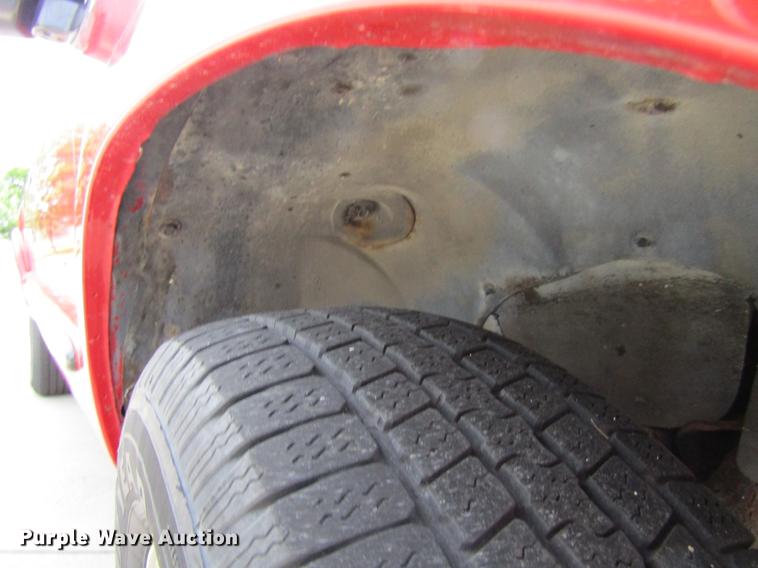 image for item DF3817 2003 Chevrolet S10 Crew Cab pickup truck