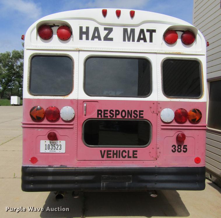 image for item DF3818 1995 GMC Blue Bird DV200G shuttle bus