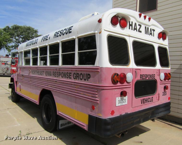 image for item DF3818 1995 GMC Blue Bird DV200G shuttle bus