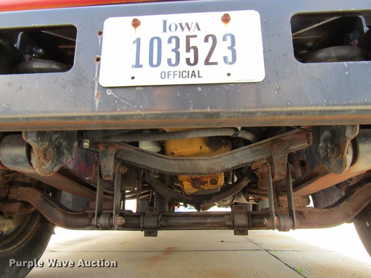 image for item DF3818 1995 GMC Blue Bird DV200G shuttle bus