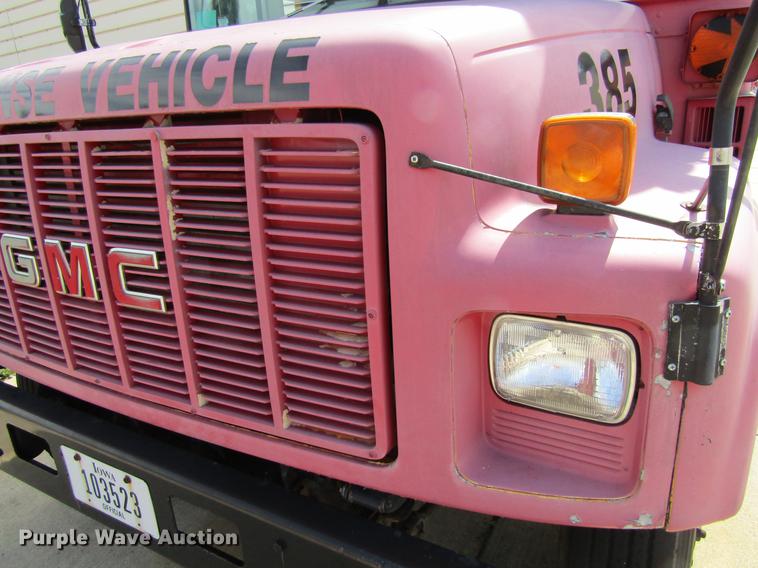 image for item DF3818 1995 GMC Blue Bird DV200G shuttle bus