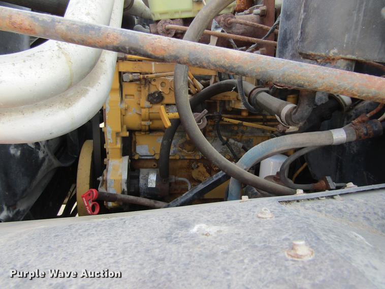 image for item DF3818 1995 GMC Blue Bird DV200G shuttle bus