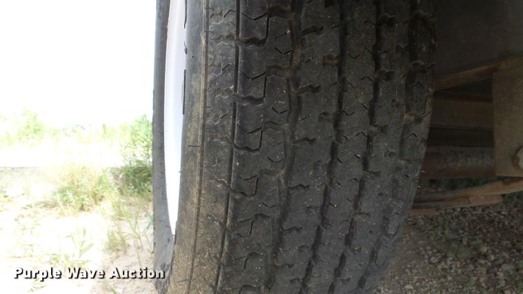 image for item DF4291 2010 Haul Mark enclosed cargo trailer