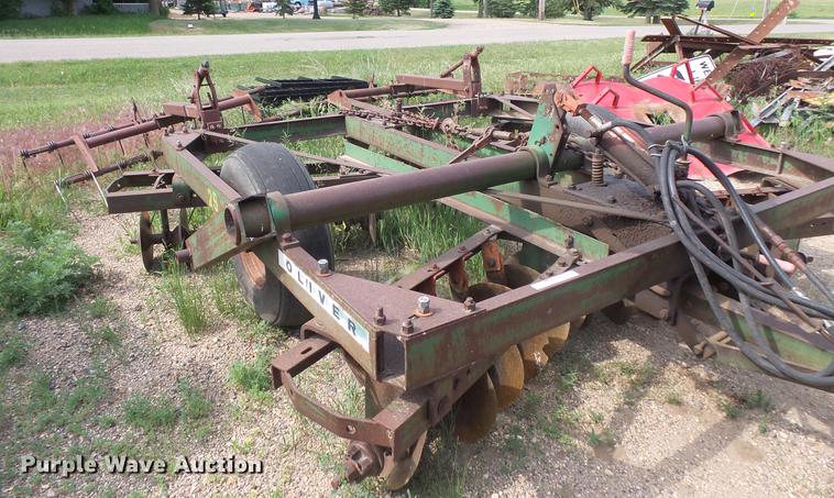 image for item DV9347 Oliver disk