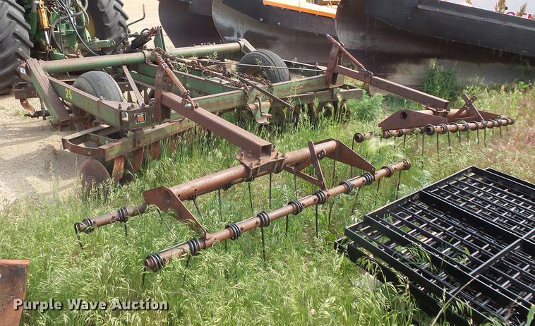 image for item DV9347 Oliver disk