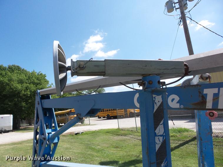 image for item EI9830 Genie TMZ-34-19 boom lift