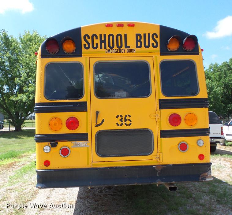 image for item EI9832 1999 International 3800 school bus