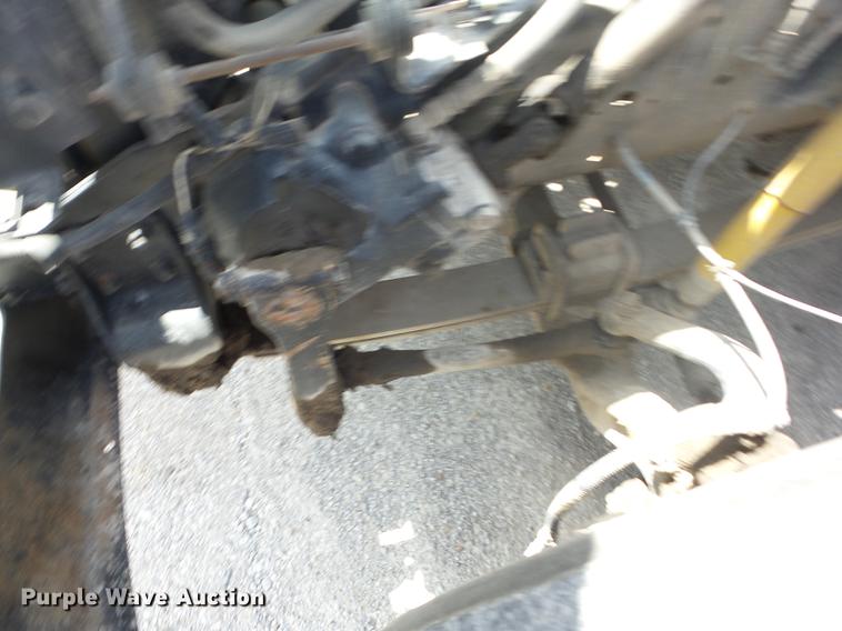 image for item EI9833 1999 International 3800 school bus