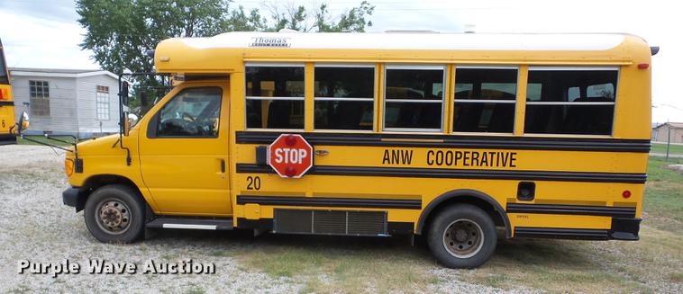 image for item EI9834 2007 Ford E450 school bus