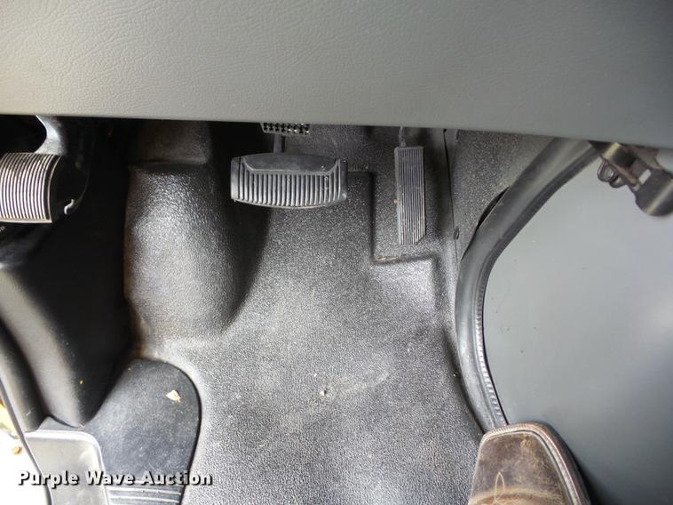 image for item EI9834 2007 Ford E450 school bus