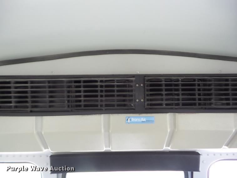 image for item EI9834 2007 Ford E450 school bus