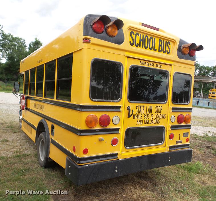 image for item EI9835 2008 Ford Econoline E450 school bus
