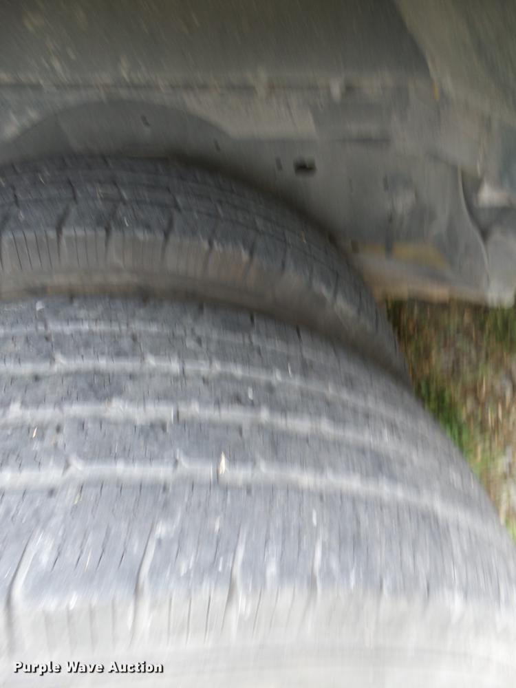 image for item EI9835 2008 Ford Econoline E450 school bus