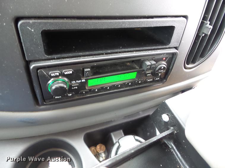 image for item EI9835 2008 Ford Econoline E450 school bus