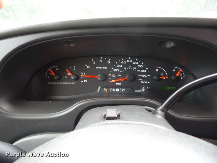 image for item EI9835 2008 Ford Econoline E450 school bus