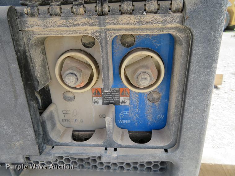 image for item EJ9645 Miller Trailblazer 302 welder/generator