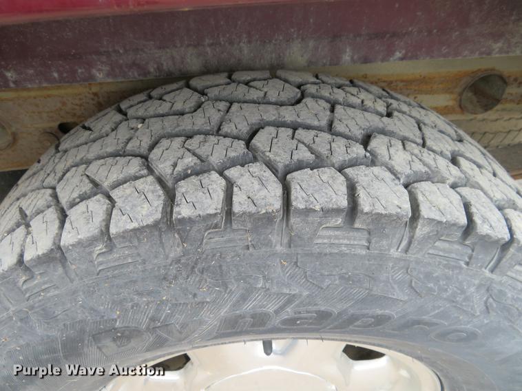 image for item EJ9663 2001 GMC Sierra 1500 Ext. Cab pickup truck