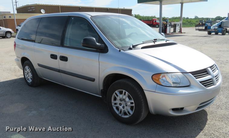 image for item EJ9671 2007 Dodge Grand Caravan van