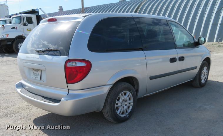 image for item EJ9671 2007 Dodge Grand Caravan van