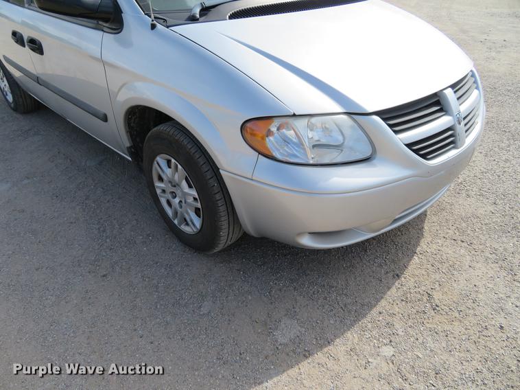 image for item EJ9671 2007 Dodge Grand Caravan van