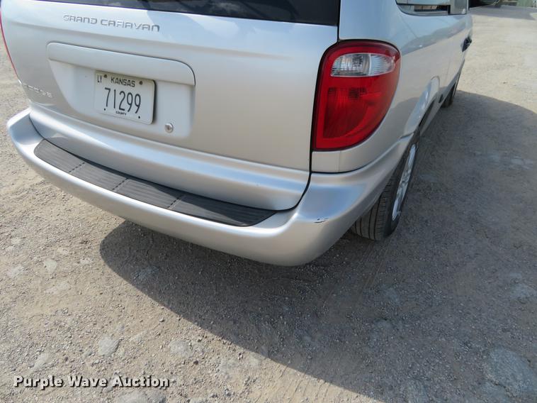 image for item EJ9671 2007 Dodge Grand Caravan van