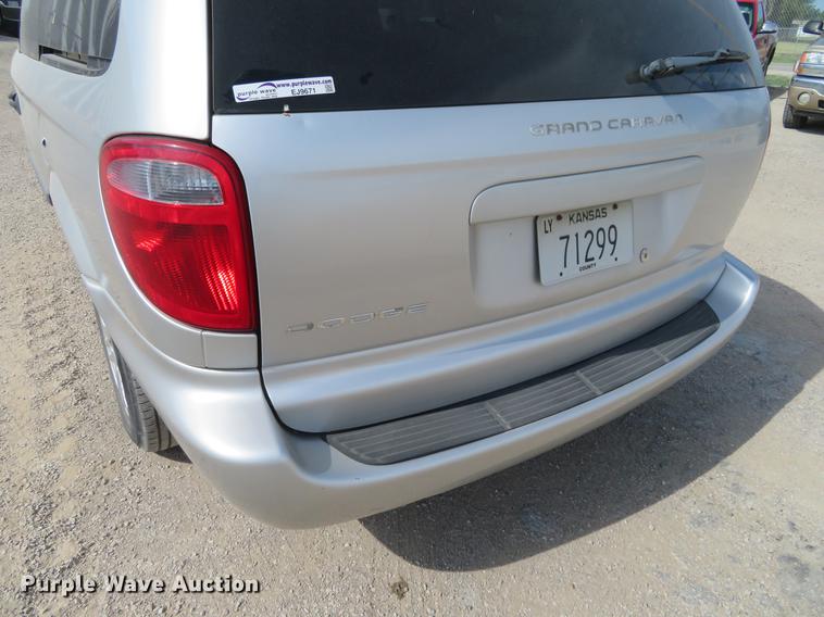 image for item EJ9671 2007 Dodge Grand Caravan van