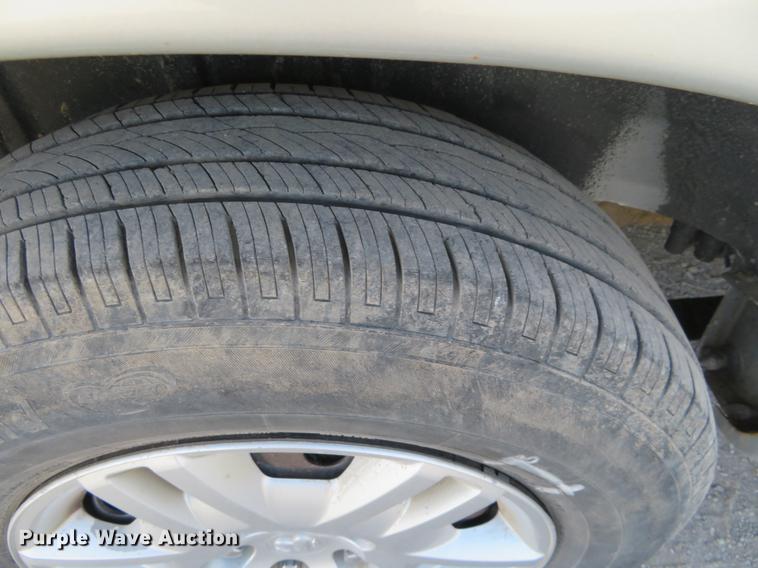 image for item EJ9671 2007 Dodge Grand Caravan van