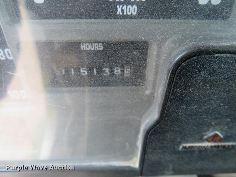 image for item EJ9675 1998 International 2554 dump truck