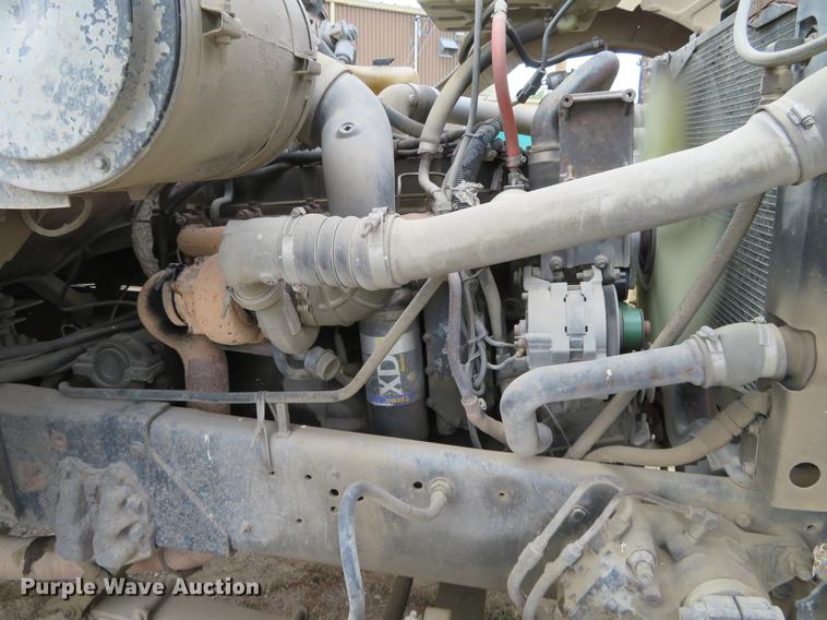 image for item EJ9676 1994 Ford LT8000 dump truck