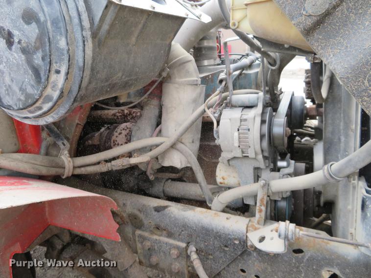 image for item EJ9679 1997 International 4900 dump truck