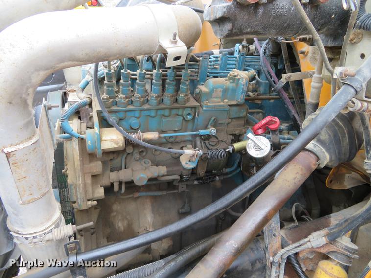 image for item EJ9699 1996 International 3800 school bus