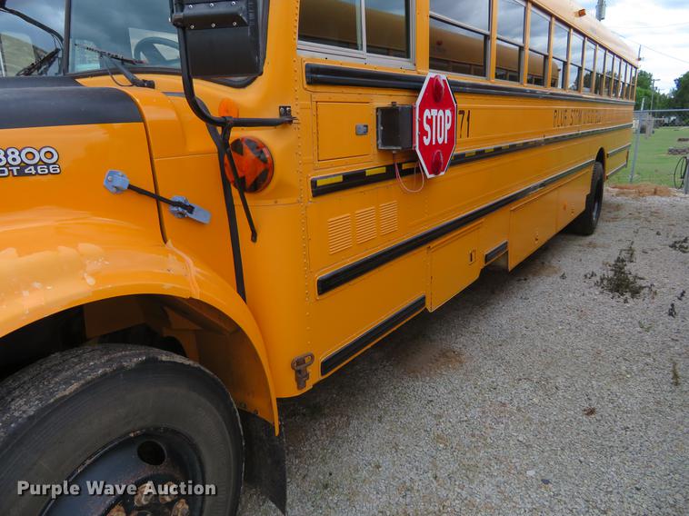 image for item EJ9699 1996 International 3800 school bus